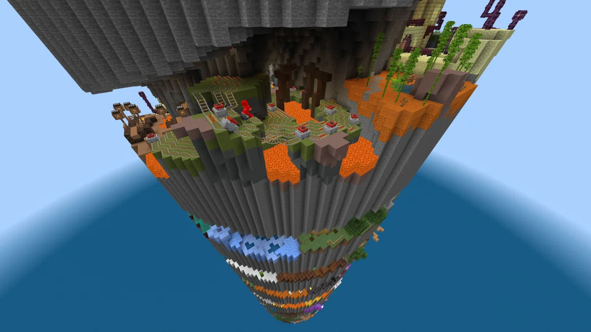 Parkour Spiral 3 creator gallery: Wooded platforms and lava-edged sections add variety to the climb.
